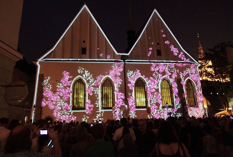 Světelné a hudební představení videomapping Betlémská odysea.