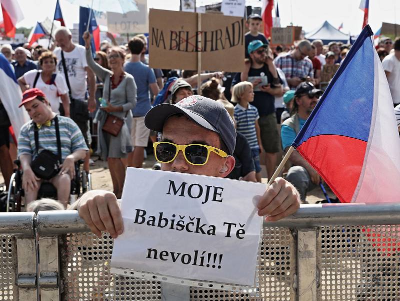 Demonstrace na Letné 23.června.
