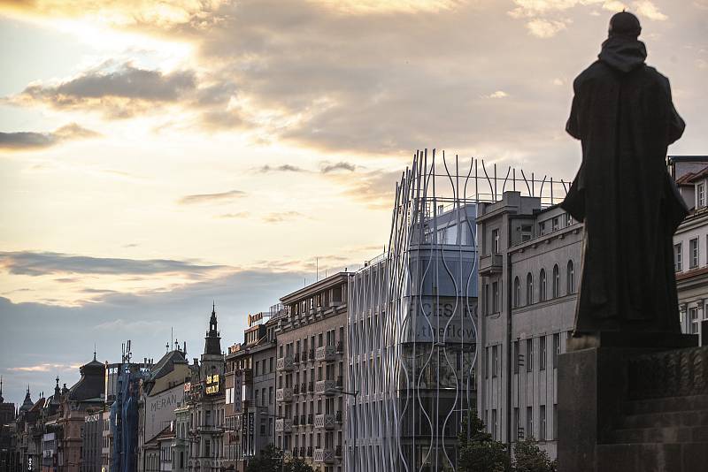 Květinový dům, budoucí Primark, 25. června 2020 na pražském Václavském náměstí.