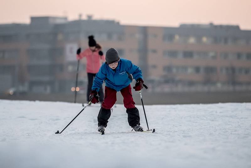 Běžkařský Skipark na pražském Vypichu.