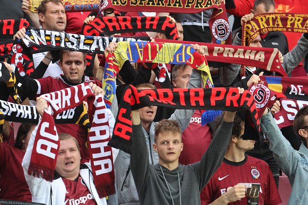 Sparta porazila na Letné Dinamo Záhřeb 4:1 a postoupila do Evropské ligy.
