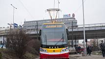 Křest 200. vozu tramvaje 15T se jménem významného reprezentanta ve vzpírání v těžké váze Václava Pšeničky proběhl 9. února v Praze.