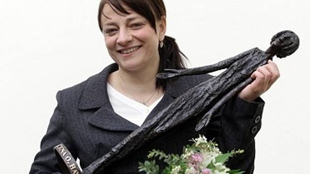 Ředitelka České asociace paraplegiků Alena Jančíková se stala laureátkou Ceny Olgy Havlové v roce 2013.