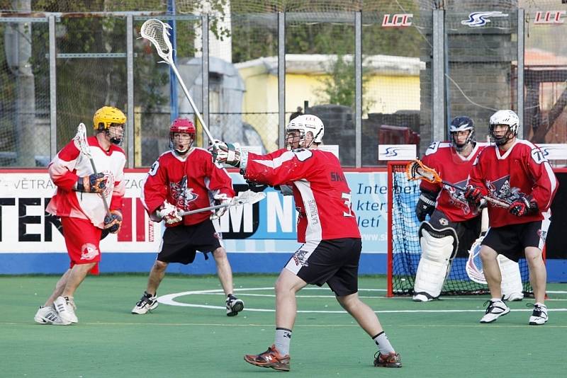 Boxlakrosisté LCC Radotín porazili Slavii 8:0.