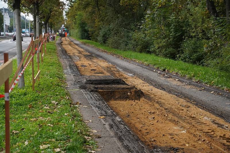 Revitalizace cyklotrasy v úseku Podolská vodárna - plavecký bazén Podolí.