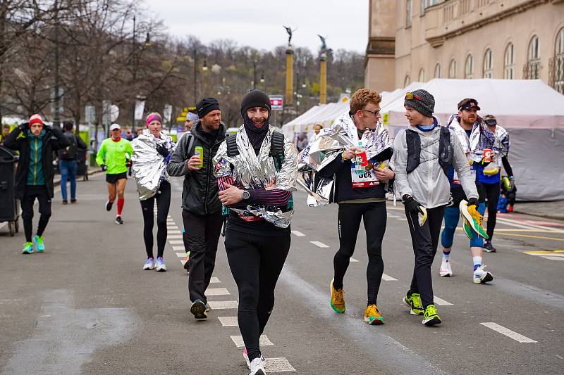 Pražský půlmaraton seriálu RunCzech 2. dubna 2022.