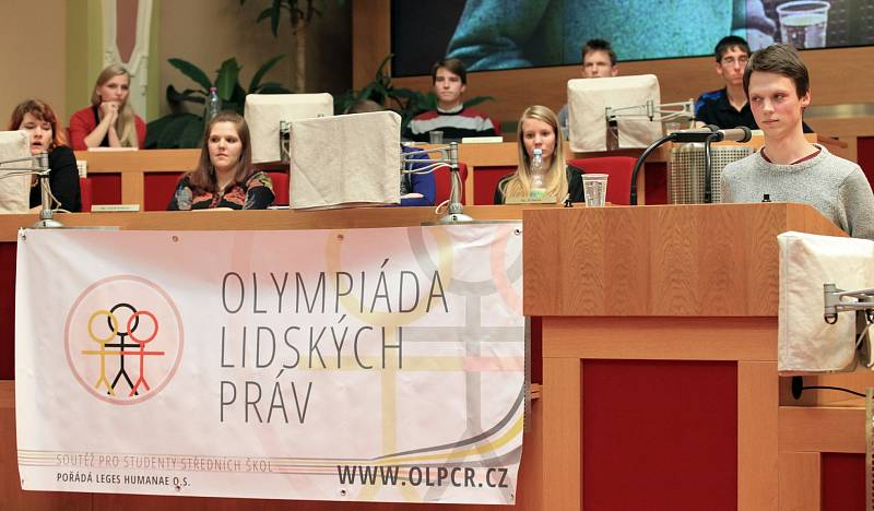 Olympiáda lidských práv 2013 - finálové kolo v prostorách Magistrátu hlavního města Prahy.