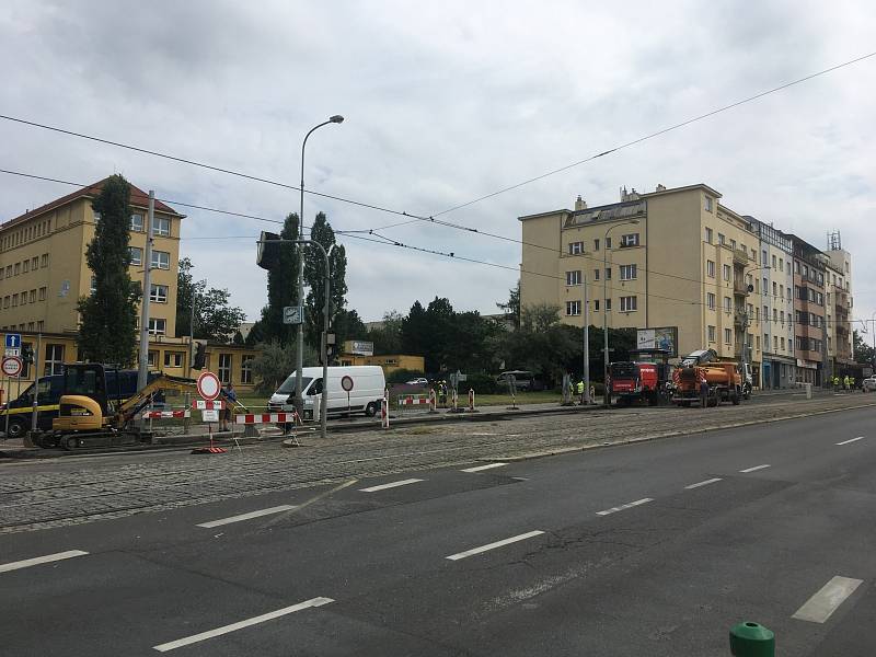 Rekonstrukce vozovky v žižkovské ulici Jana Želivského.