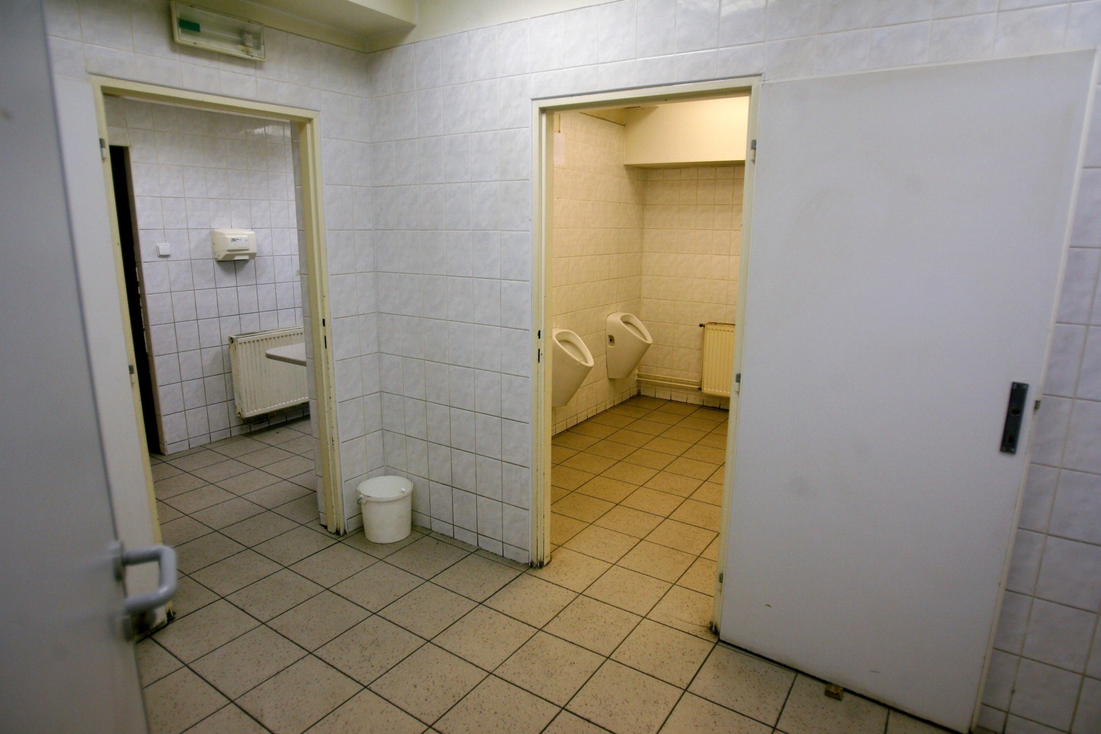 Záchody v metru se opraví, lidé za jejich použití zaplatí dvakrát více -  Deník.cz