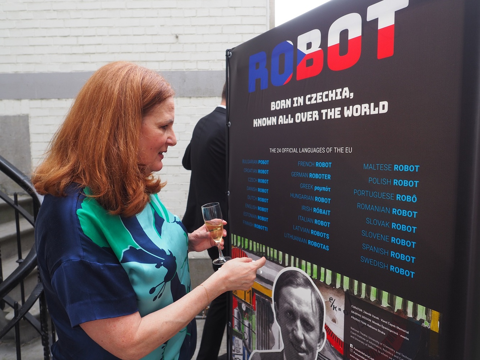 Čapek, robot, památník. Muzeum vstoupilo do českého předsednictví v Radě EU  - Příbramský deník