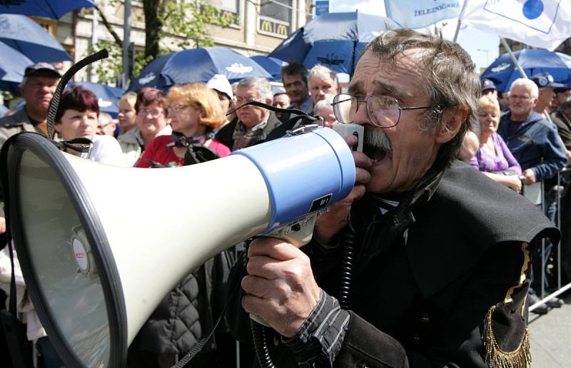 Demonstrace v Praze v sobotu 21.dubna na Václavském náměstí. 