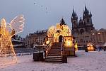 Praha se ocitla pod sněhovou nadílkou, která v metropoli už dlouho nebyla.