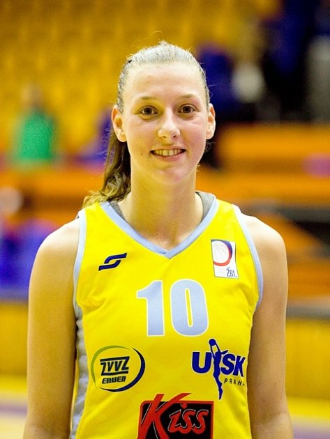 LENKA BARTÁKOVÁ. 