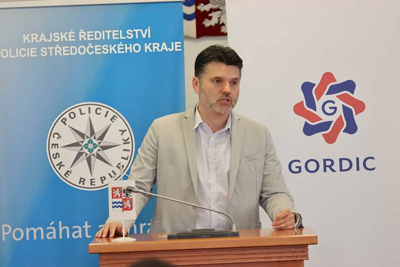 Předávání ocenění v organizované soutěži v rámci kampaně Kraje pro bezpečný internet (KPBI).