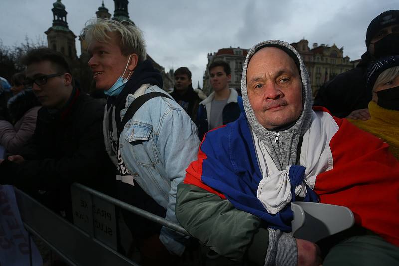 Demonstrace na Staroměstském náměstí v neděli 10. ledna 2021.