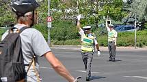 Pražská policie uspořádala ve středu 18. června 2014 již 15. ročník soutěže dopravních policistů v řízení křižovatek „O nejlepšího regulovčíka Krajského ředitelství policie hlavního města Prahy“.