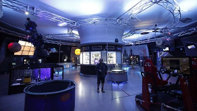 V Planetáriu Praha se chystá modernizace projekčního systému v sále Cosmorama