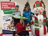 Vánoční sbírka Strom splněných přání letos naplnila očekávání 1046 dětí z dětských domovů, vybráno bylo celkem 1 710 290 korun.