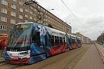 Dopravní podnik hlavního města Prahy vypravil na koleje speciální tramvaj.