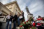 Rektoři a studenti položili věnce u sochy T. G. Masaryka v den státního svátku 28. října. 