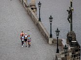 Centrem Prahy proběhlo 5. května 2019 při pražském Pražském maratonu 10 600 bězců.