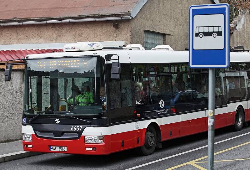 Autobusy v Praze. Ilustrační foto. 