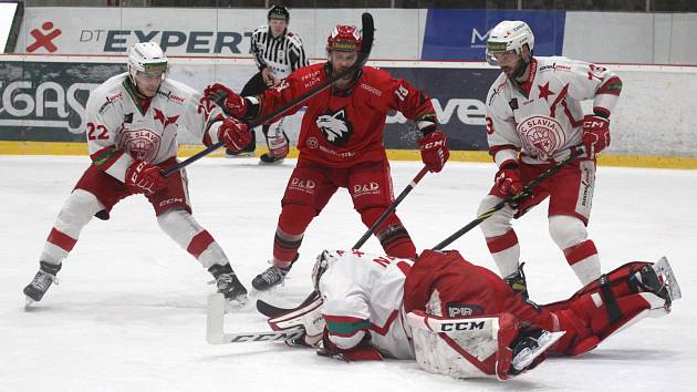 Hokejisté Slavie se v rámci 47. kola Chance ligy utkali na domácím ledě s Frýdkem-Místkem.