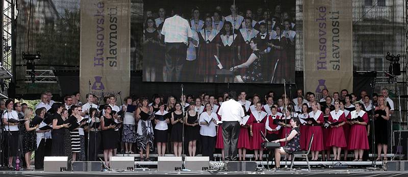 Husovské slavnosti 2015 na Staroměstském náměstí při příležitosti 600. výročí upálení mistra Jana Husa na kostnickém koncilu 6.července 1415.