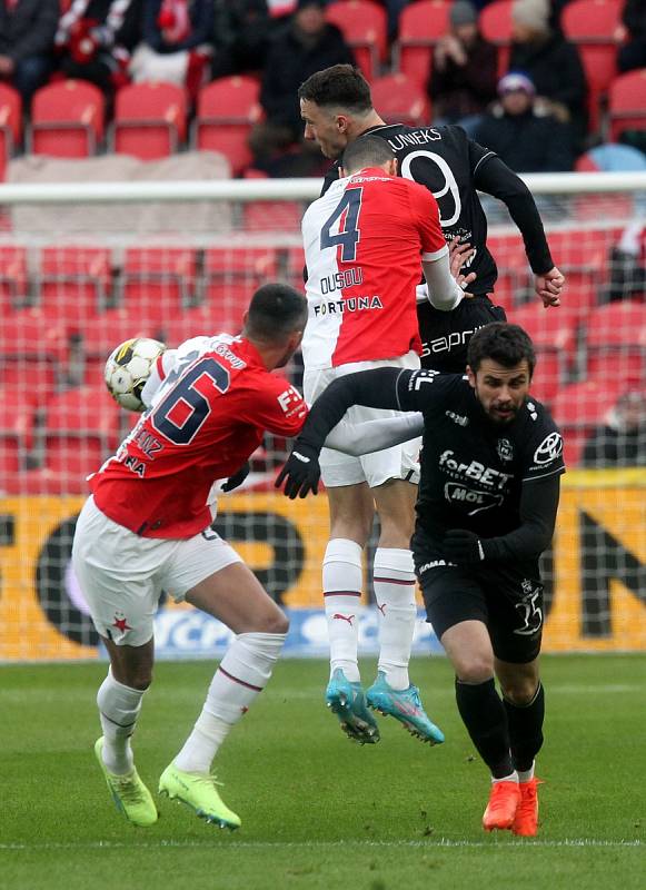 Slavia v Edenu porazila Jablonec 5:1.