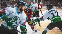 Hokejisté Sparty si na domácím ledě poradili s Mladou Boleslaví 3:1 a sesadili ji z čela extraligové tabulky.