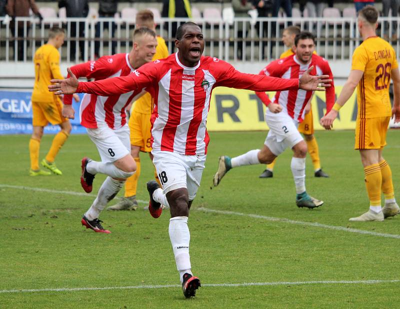 17. kolo FNL: Viktoria Žižkov - Dukla Praha 5:2 (2:2).