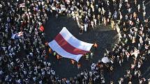 Protest na Staroměstském náměstí za svobodné Bělorusko.