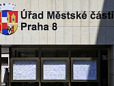 Úřad městské části Praha 8. Ilustrační foto. 