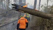 Odřad HZS Středočeského kraje na pomoc při požáru v Hřensku