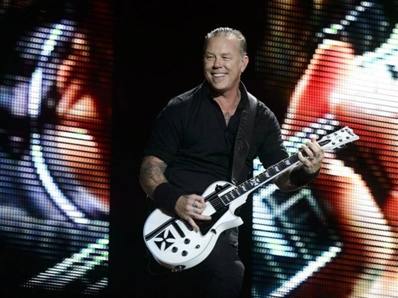 James Hetfield z americké metalové skupiny Metallica, která vystoupila v úterý 8. července 2014 v Praze na festivalu Aerodrome.
