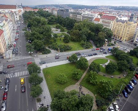 Současný stav Karlova náměstí.