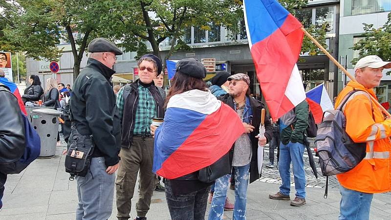 Demonstrace na Václavském náměstí, 28. 9. 2022