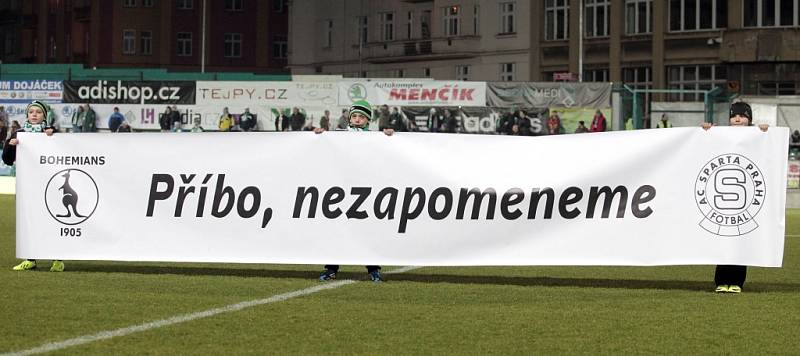 18. kolo první fotbalové ligy: Bohemians 1905 - Sparta Praha 1:2 (1:1). 