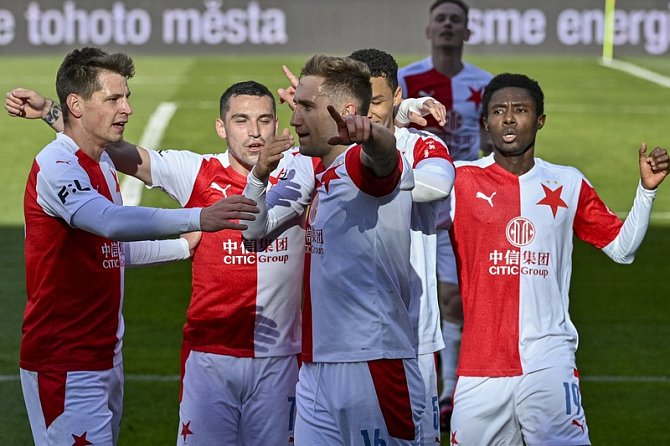 Slavia sahá po double. V semifinále MOL Cupu vyhrála na Spartě 3:0.