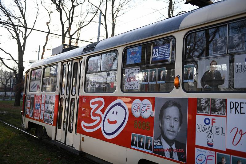 Tramvaj Václava Havla se vrací do pražských ulic.