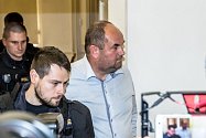 Obvodní soud pro Prahu 1 uvalil 5. května vazbu na přesedu Fotbalové asociace Miroslava Peltu kvůli údajnému zneužití dotací z MŠMT.