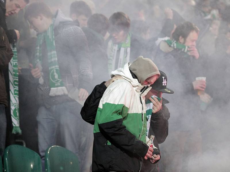 18. kolo první fotbalové ligy: Bohemians 1905 - Sparta Praha 1:2 (1:1). 