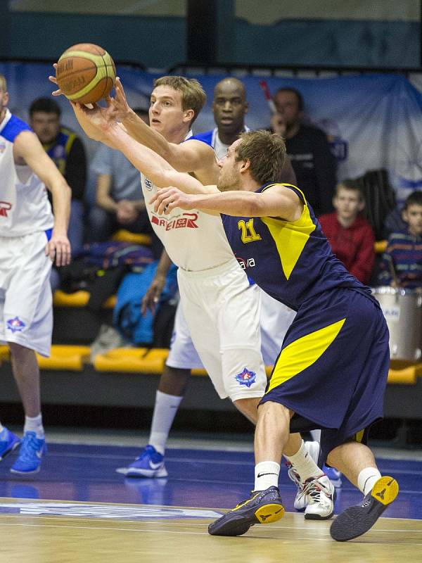 Basketbalisté USK Praha zvítězili nad Opavou 76:67.