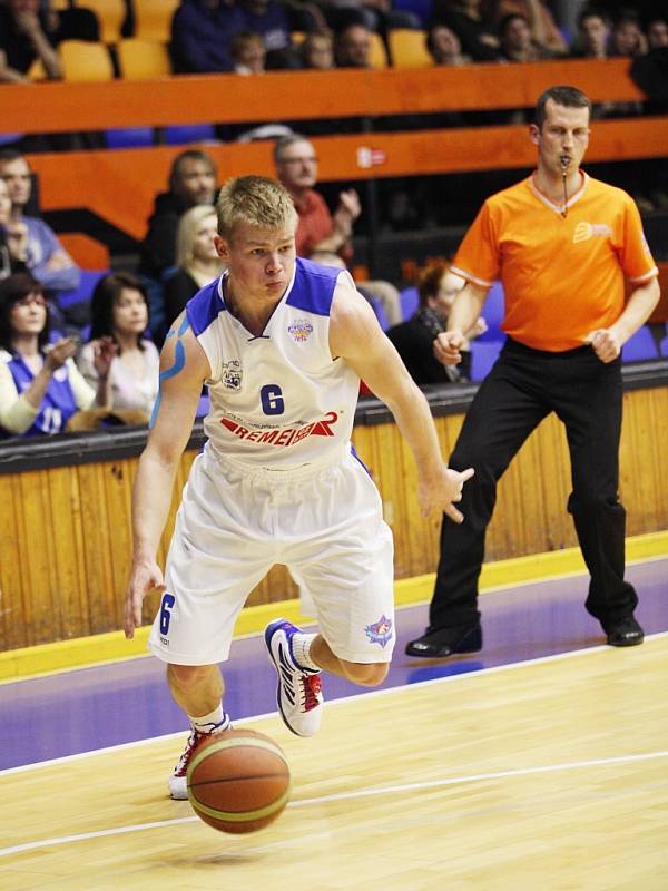 Basketbalisté USK porazili Opavu 66:56.