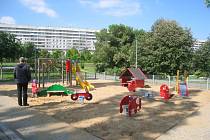 Dětské hřiště v parku Přátelství. Ilustrační foto. 