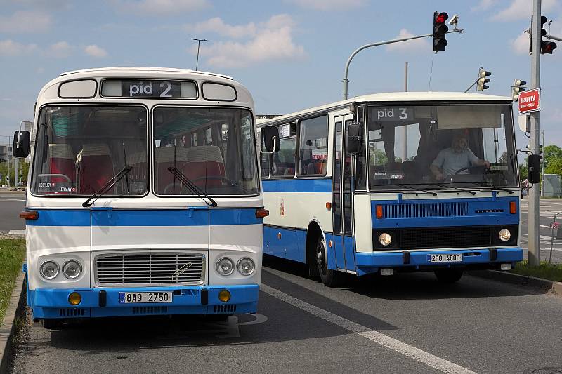 Autobusový den PID v Letňanech.