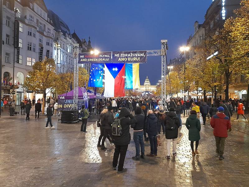Václavské náměstí 17. listopadu 2022.