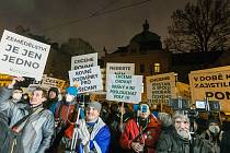 Z demonstrace zemědělců před Úřadem vlády ČR proti změnám pravidel pro zemědělské hospodaření 11. ledna 2022.
