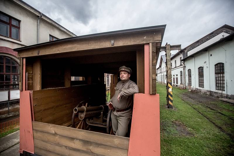 legionářské muzeum na kolejích je od 2. srpna přístupné v areálu budoucího Železničního muzea Národního technického muzea.