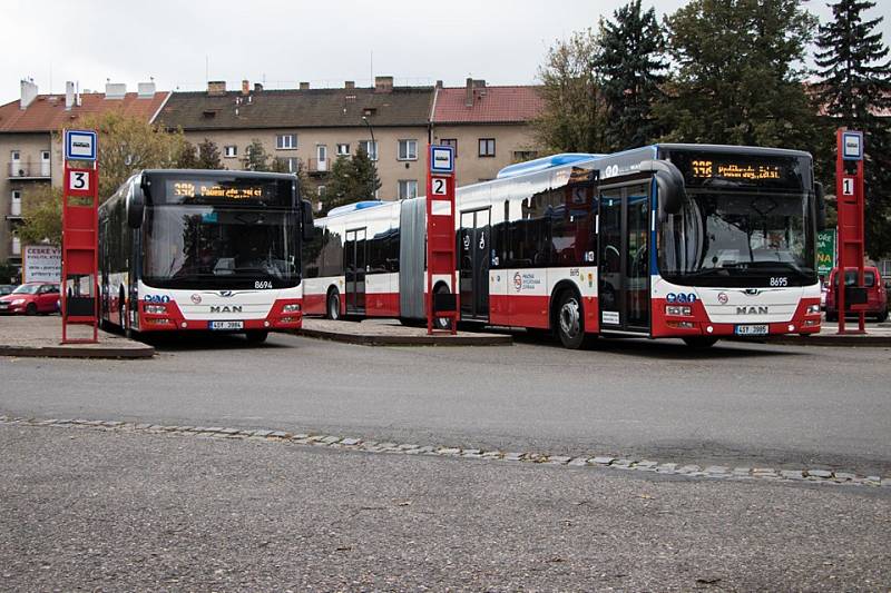 Nové kloubové autobusy MAN Lions'City G.